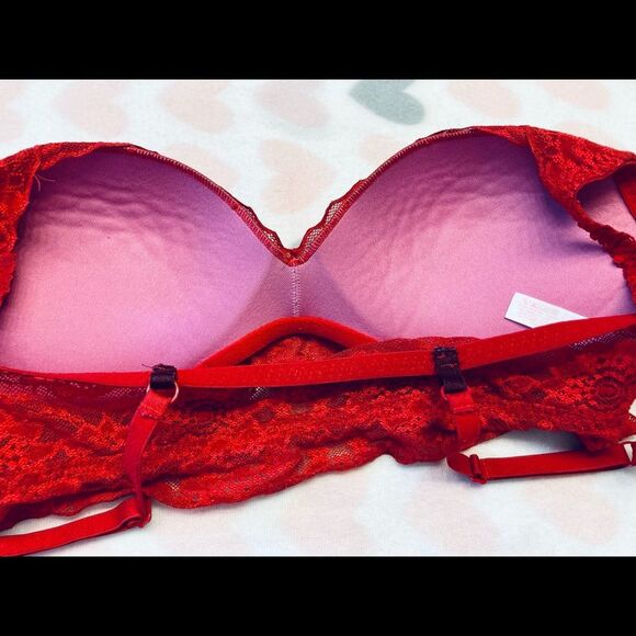 Victoria’s Secret Pink Bra Size Medium (A-C) Red - Picture 6 of 8